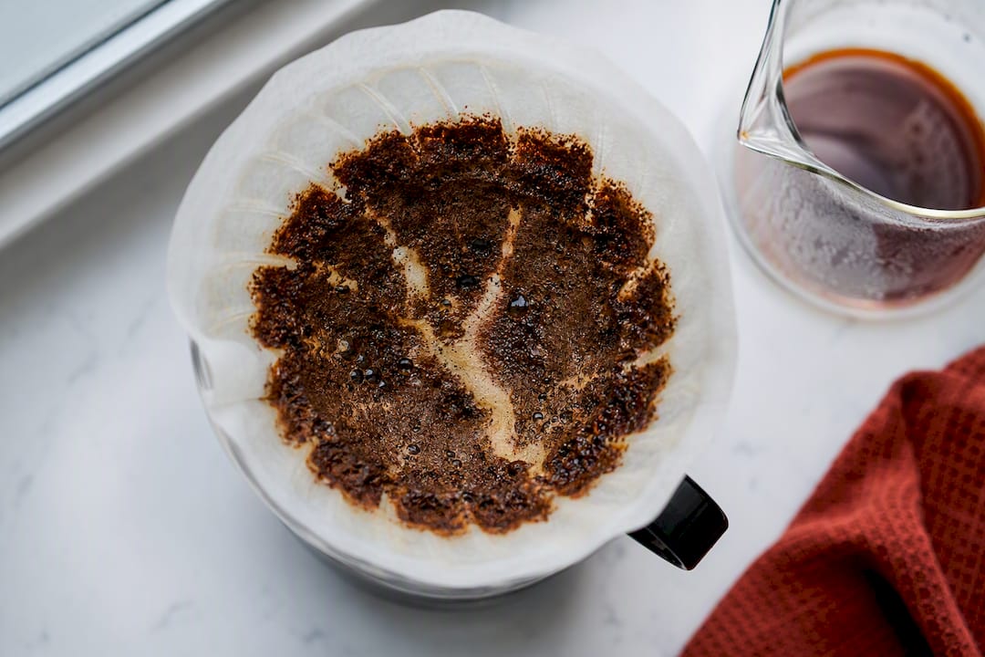 Uneven coffee bed showing pour-over channeling